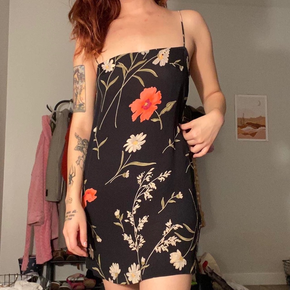 “Feliz” Reformation dress